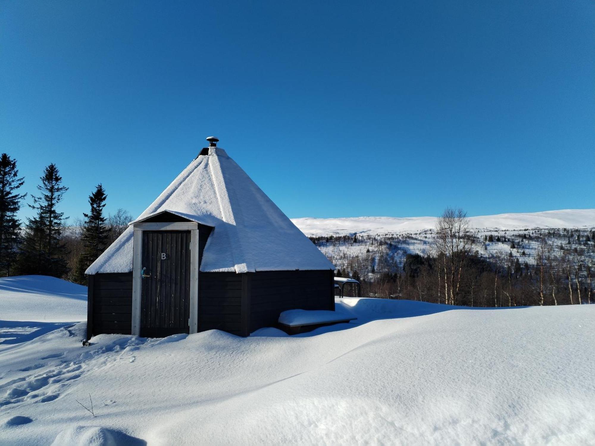 Hessdalen Ufocamp Apartment Varhus Room photo